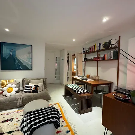 Montmartre Apartment *