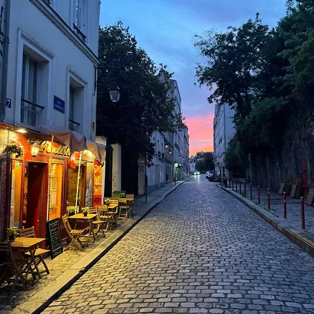 Montmartre Апартаменты Париж